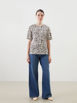 Bisiklet Yaka Desenli Kad?n Ti??rt