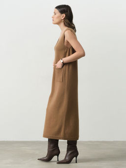 Платье из шерсти верблюжонка 9064