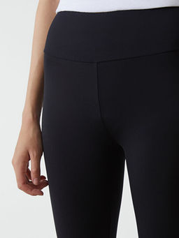 Beli Lastikli Kad?n Tayt