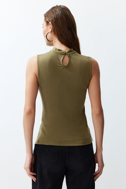 Yesil More Sustainable Modal Icerikli Dik Yaka Buzgu ve Y?rtmac Detayl? Orme Bluz TWOSS24BZ00359