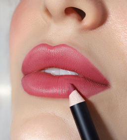 LuxVisage Карандаш для губ SOFT MATTE, тон 607 - Golden rose фото 3