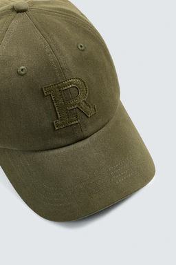 CAP WITH LETTER PATCH - Zara фото 3