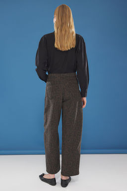 TRENDYOLMILLA Kahverengi Leopar Bask?l? Normal Bel Barrel Jeans TWOSS25JE00205