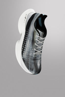 LONG-DISTANCE RUNNING TRAINERS - Zara фото 4