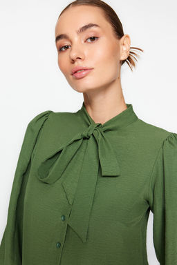 Ekru Yakada Fular Detayl? Regular Normal Kal?p Dokuma Gomlek TWOSS21GO0098