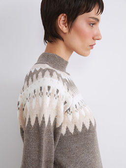 Yar?m Bal?k?? Yaka Desenli Kad?n Triko Kazak