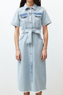 TRENDYOLMILLA Ekru Etek Ucu Puskullu Kemerli Maxi Denim Elbise TWOSS24EL00377