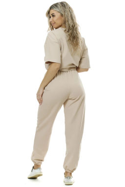 Костюм женский, цвет бежевый