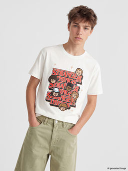 Bisiklet Yaka Stranger Things Bask?l? Erkek ?ocuk Ti??rt