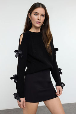 Siyah Kol Kurdele Fiyonk Detayl? Triko Kazak TWOAW25KZ00388