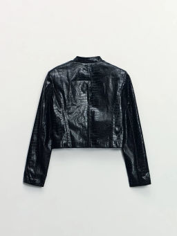 Приталенный жакет из искусственной кожи / Zarina