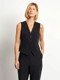 EMKA / Жилет приталенного кроя