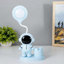 Настольная лампа «Космонавт» LED 2 Вт USB АКБ МИКС 7.3×13×31 см