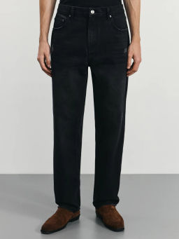 Джинсы straight с эффектом destroyed / Zarina