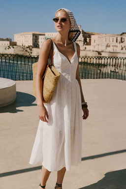 Trendyolmilla Beyaz Duz Midi Brode Dokuma Elbise TWOSS25EL00852 фото 6