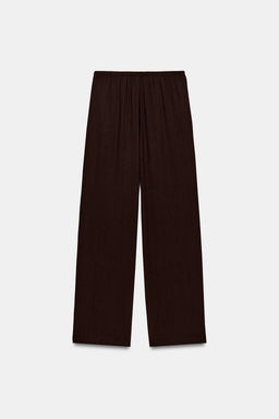 PANTAL?N FLUIDO RECTO / Marr?n oscuro