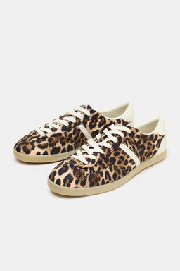 ANIMAL PRINT TRAINERS