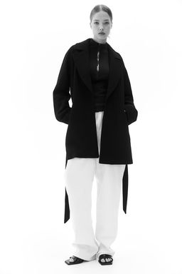 Abrigo de fieltro con cinturon