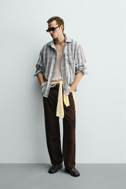 CAMISA RELAXED FIT CUADROS / Gris perla