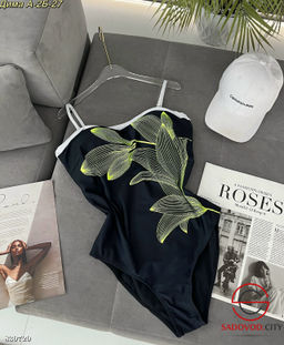 Купальник женский слитный