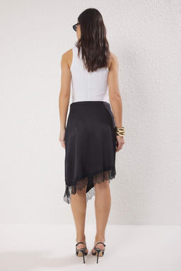 Trendyolmilla Siyah Duz Midi Dantel Detayl? Saten Party Etek TPRSS25ET00010 фото 4