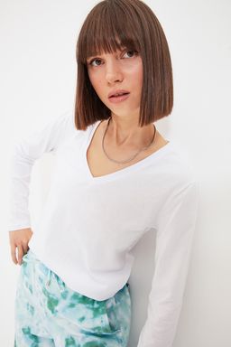 TRENDYOLMILLA Siyah %100 Pamuk Regular/Normal Kal?p Basic V Yaka Uzun Kollu Orme T-Shirt TWOAW21TS0099 фото 3