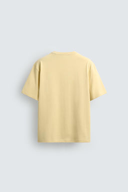 CAMISETA MEDIUM WEIGHT MANGA CORTA / Amarillo