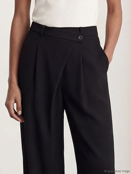 Standart Fit Kad?n Pileli Kuma? Pantolon