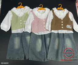 Комплект одежды для девочки