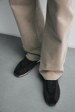 NYLON LIMITED EDITION TRAINERS - Zara фото 2
