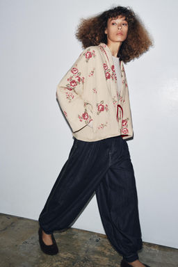 FLORAL EMBROIDERY QUILTED JACKET