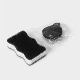 Двойной дозатор для мыла и моющего средства, с губкой в комплекте, по 300 мл, чёрный