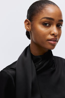 Blusa de sat?n con detalle de chal - H&m фото 8