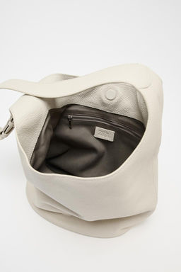 LEATHER BUCKET SHOULDER BAG - Zara фото 5