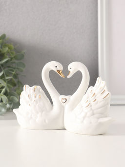 Фигурка керамика Белые лебеди с маленьким сердечком, с золотом, 4?15?9 см