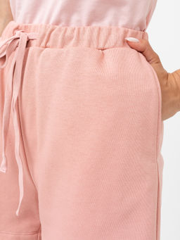 Свободные шорты мини с высокой линией талии в персиковом цвете персик 332311 - Mark formelle фото 4