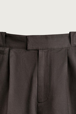 BERMUDA RELAXED FIT PLIEGUES / Marr?n - Zara фото 9