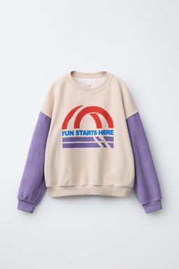 SWEATSHIRT WITH CONTRASTING SLEEVES AND TERRY DETAIL