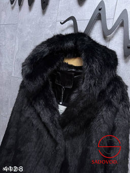 Шуба из эко меха с капюшоном