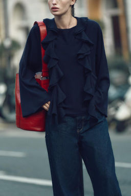 WOOL SCARF RUFFLE JUMPER