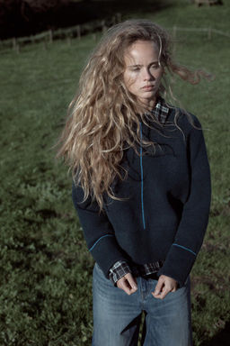 KNIT SWEATER WITH CONTRAST TRIMS