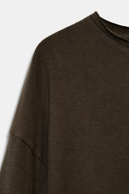 CAMISETA TEXTURA MANGA LARGA / Khaki - Zara фото 8