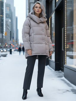 Куртка зимняя женская с капюшоном модная светло-коричневого цвета 7651SK - Visdeer фото 21