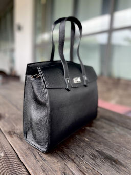 Женская кожаная каркасная сумка с ручками 1883-С Блек