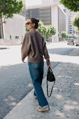 SOFT KNIT V-NECK SWEATER - Zara фото 5