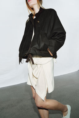 CHAQUETA ENCERADA ZW COLLECTION / Khaki - Zara фото 12