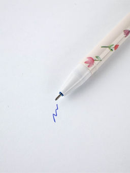 Цена за 12 шт. Ручка пластик пиши-стирай с колпачком "Не ручки, а лапки", синяя паста, гелевая 0,5 мм