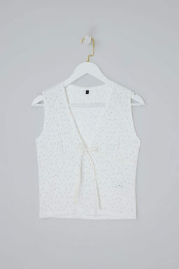 Ekru Fitted/Vucuda Oturan V Yaka Kolsuz Fiyonklu Jakarl? Orme Bluz TWOSS26BZ00104