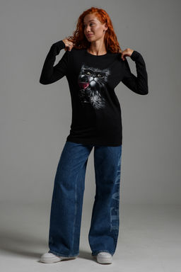 8541 Футболка с длинным рукавом женская