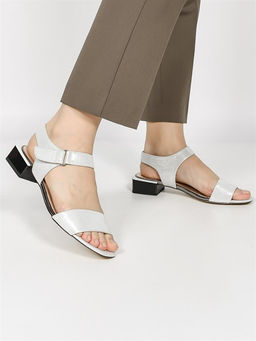 Босоножки 004-2419-R582-01